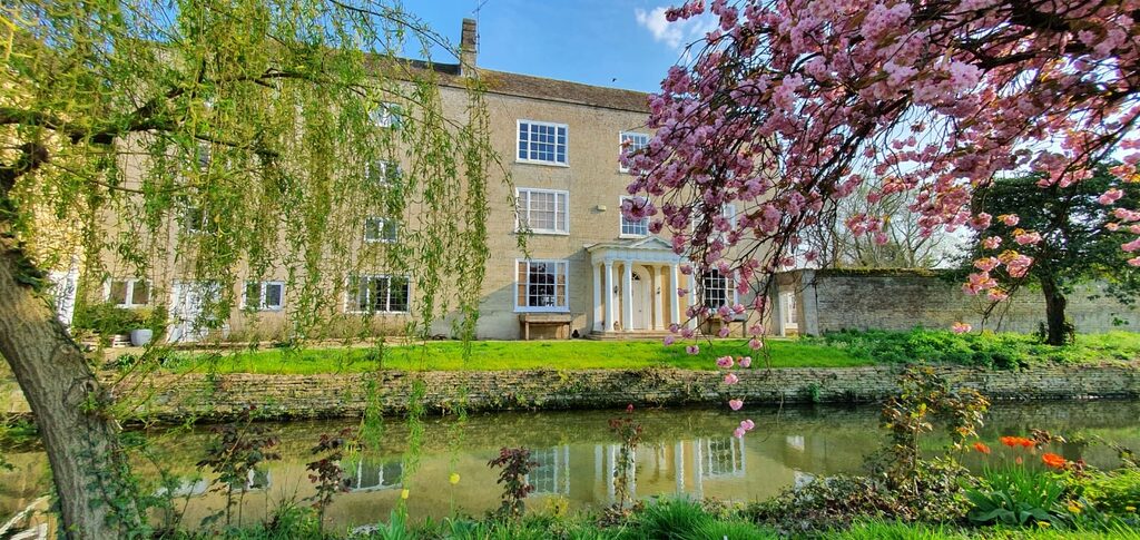 The Granary at Molecey Estates wedding venue in West Deeping